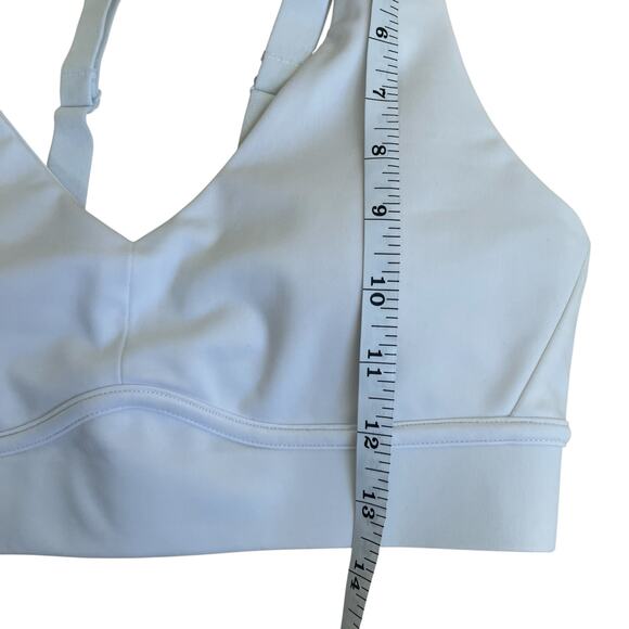 Fabletics Sz S All Day Every Day Adjustable Bra Sports Bra in White NWT - Picture 16 of 16